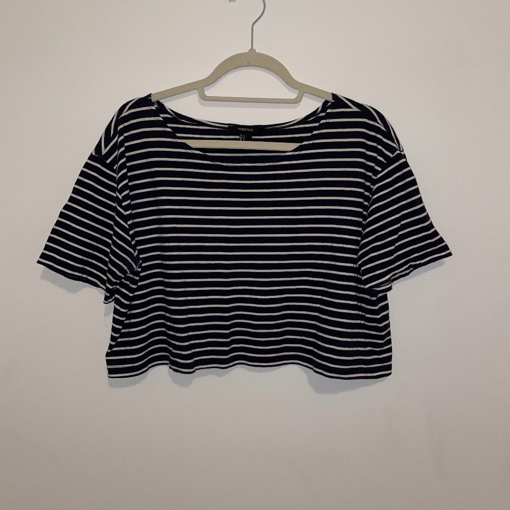 F21 Striped Cropped T-Shirt